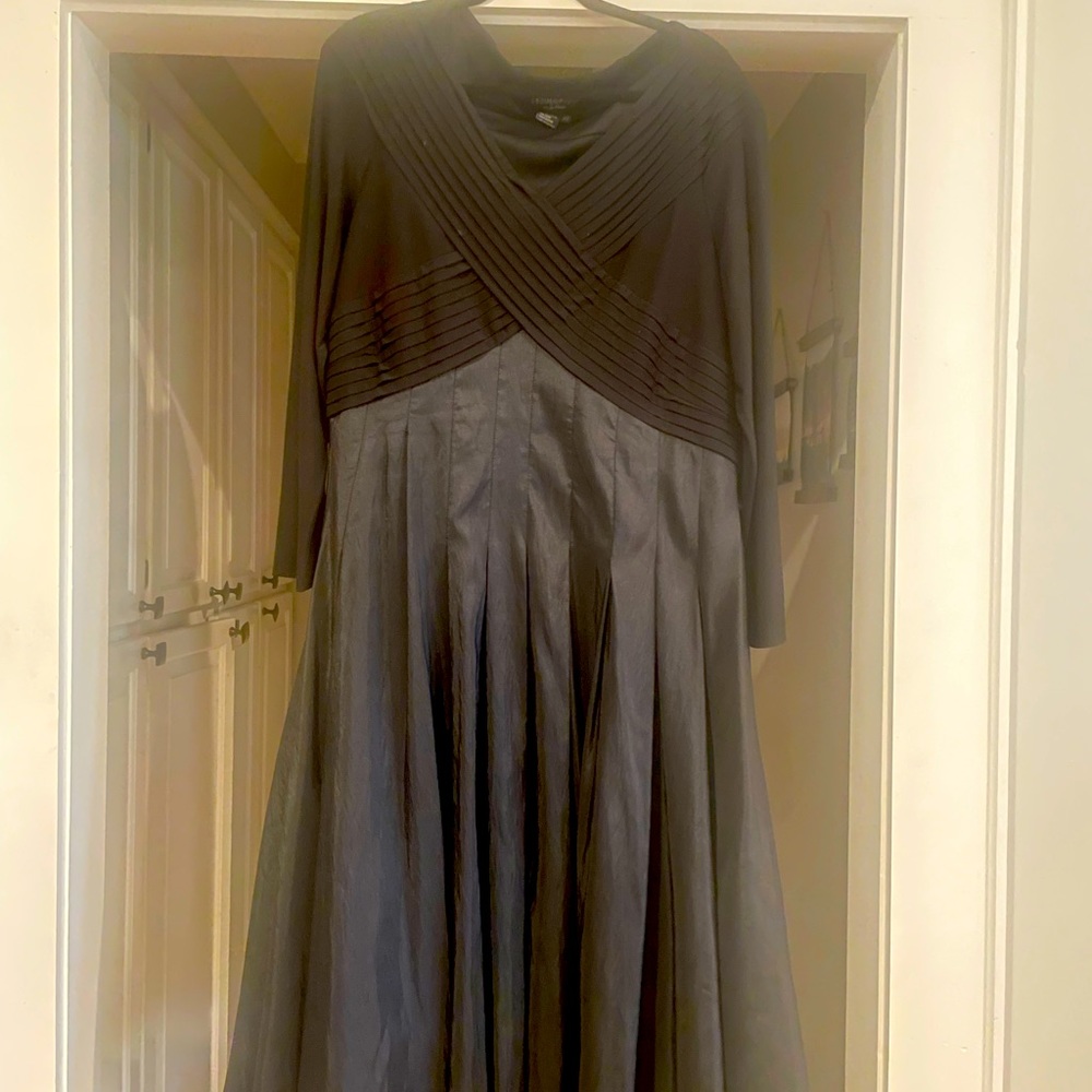 TERRAMINA BLACK DRESS